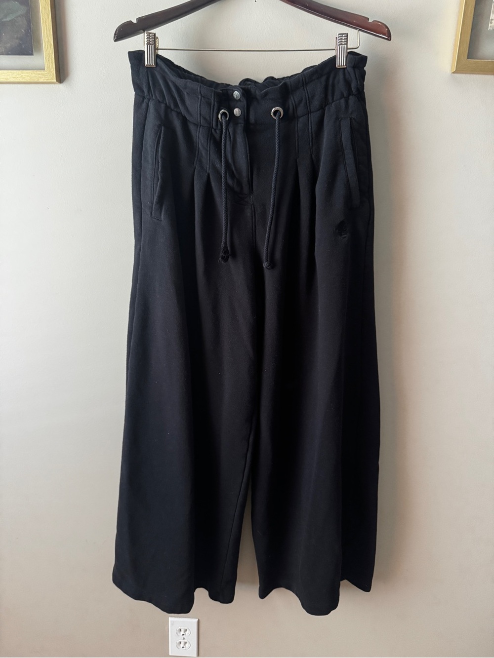 FP Movement Free People Black Pleated Wide Leg Sweatpants Pants M